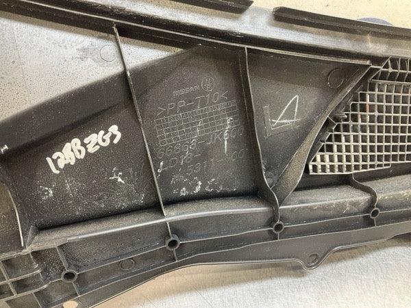 2011 Infiniti V36 G37 Windshield Cowl Wiper Cover Panel Oem 12Bbzg3 - On Point Parts Inc