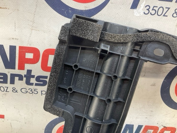 2011 Infiniti V36 G37 Front Brake Fluid Cover Panel Bezel Trim Oem 12Bbzg2 - On Point Parts Inc