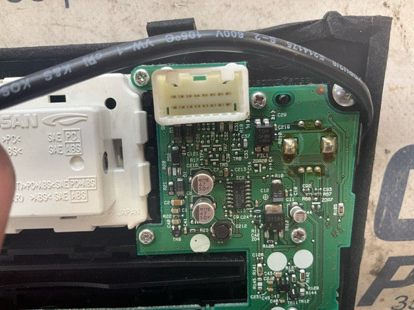 2012 Infiniti V36 G37 Front Radio Stereo Head Unit Oem 24Bcdgc - On Point Parts Inc