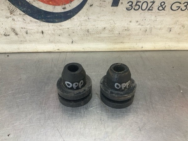 2005 Nissan Z33 350Z Front Lower Radiator Bushings Oem 14Bcrgi - On Point Parts Inc