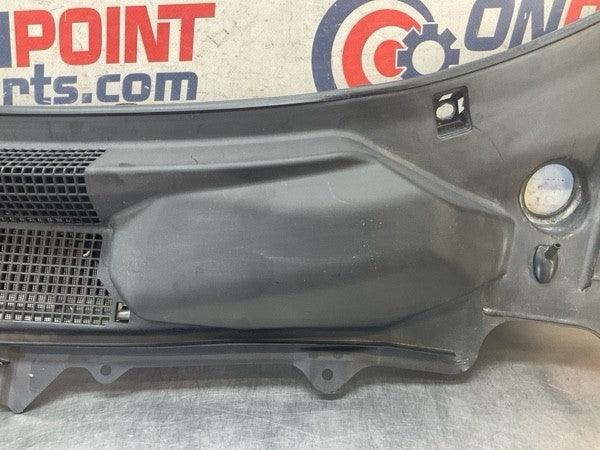 2005 Nissan Z33 350Z Front Windshield Cowl Wiper Cover Panel Oem 14Bcrg3 - On Point Parts Inc