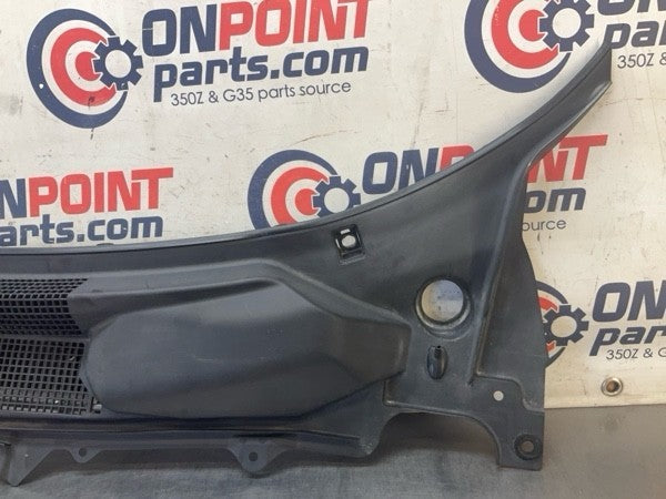 2005 Nissan Z33 350Z Front Windshield Cowl Wiper Cover Panel Oem 14Bcrg3 - On Point Parts Inc