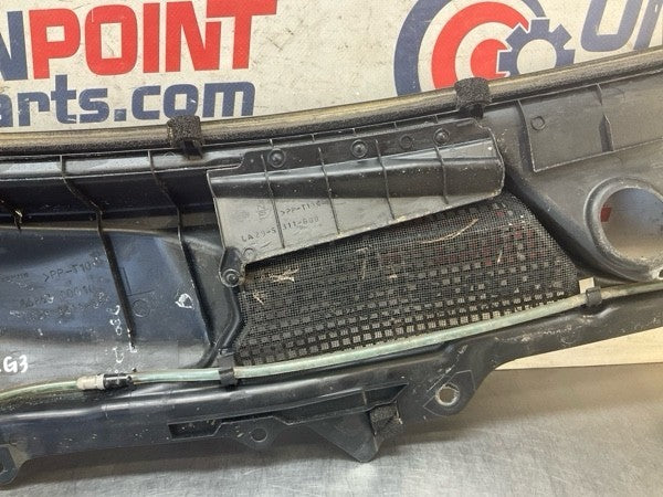 2005 Nissan Z33 350Z Front Windshield Cowl Wiper Cover Panel Oem 14Bcrg3 - On Point Parts Inc