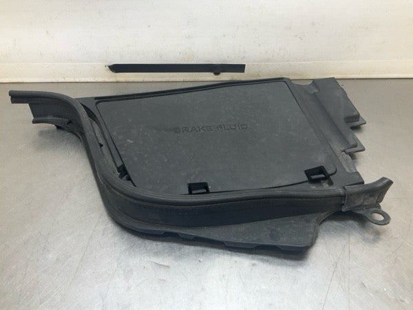 2008 Infiniti V36 G37 Brake Fluid Cover Panel Bezel Trim Oem 22Bd8Gg - On Point Parts Inc