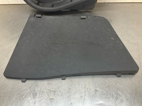 2008 Infiniti V36 G37 Brake Fluid Cover Panel Bezel Trim Oem 22Bd8Gg - On Point Parts Inc