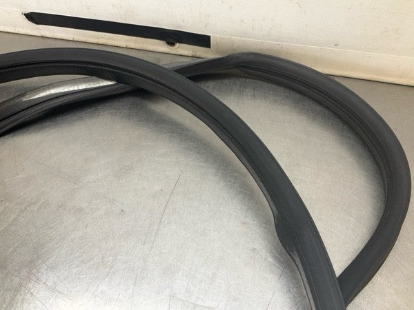 2008 Infiniti V36 G37 Rear Coupe Interior Trunk Weatherstrip Seal Oem 22Bd8Gc - On Point Parts Inc