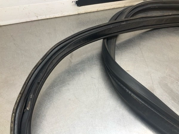 2008 Infiniti V36 G37 Rear Coupe Interior Trunk Weatherstrip Seal Oem 22Bd8Gc - On Point Parts Inc