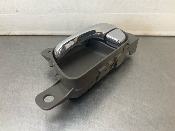 2008 Infiniti V36 G37 Driver Interior Door Handle Oem 22Bd8Ga - On Point Parts Inc