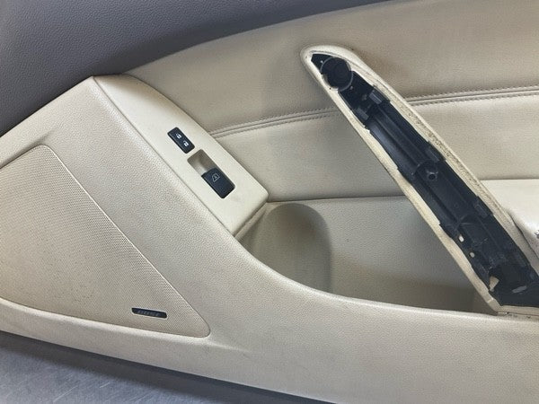 2008 Infiniti V36 G37 Passenger Door Panel Oem 22Bd8G8 - On Point Parts Inc