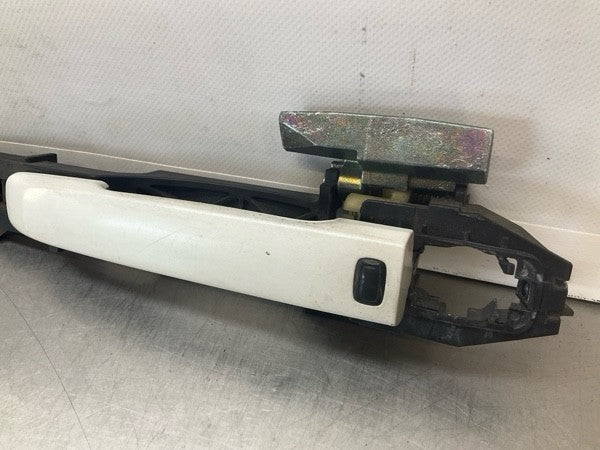 2008 Infiniti V36 G37 Front Driver Exterior Door Handle Oem 22Bd8Ga - On Point Parts Inc