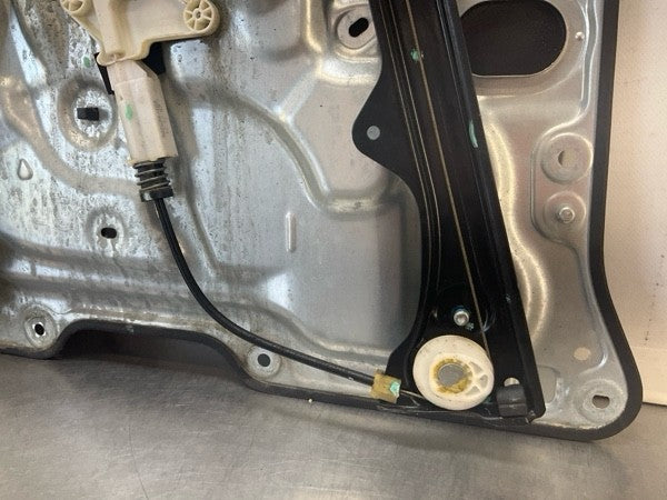 2008 Infiniti V36 G37 Passenger Window Motor Regulator Asm Oem 22Bd8G3 - On Point Parts Inc