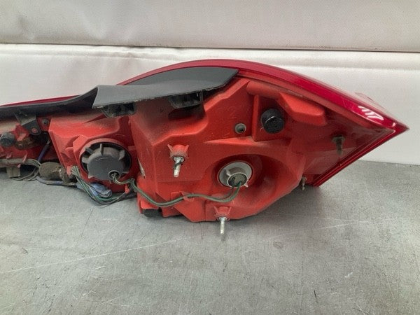 2008 Infiniti V36 G37 Rear Driver Tail Light Assembly Oem 22Bd8G2 - On Point Parts Inc