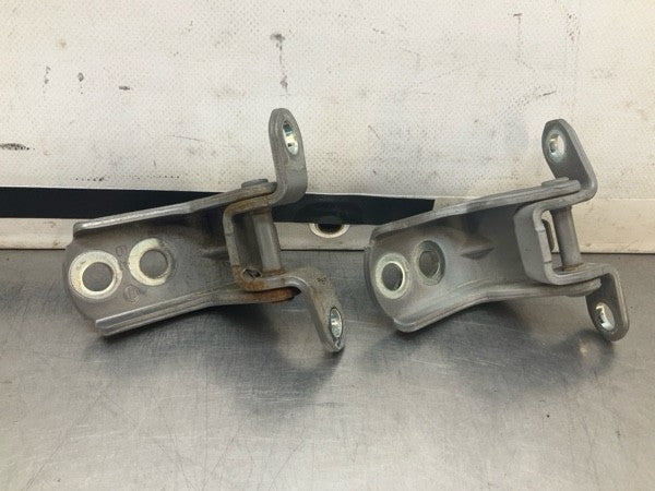 2008 Infiniti V35 G35X Front Driver Door Hinges Oem 15Bd0Gg - On Point Parts Inc