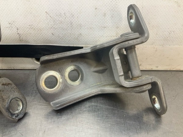 2008 Infiniti V35 G35X Front Driver Door Hinges Oem 15Bd0Gg - On Point Parts Inc