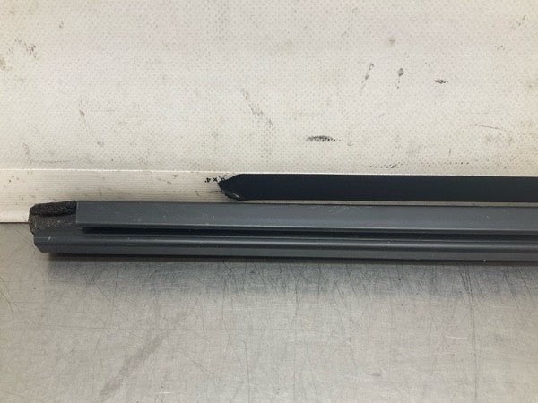2008 Infiniti V35 G35X Front Driver Door Panel Window Felt Strip Oem 15Bd0Ga - On Point Parts Inc