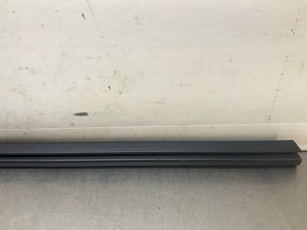 2008 Infiniti V35 G35X Front Driver Door Panel Window Felt Strip Oem 15Bd0Ga - On Point Parts Inc