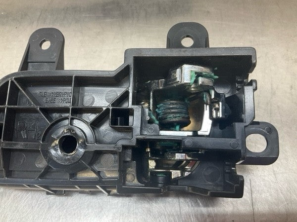 2008 Infiniti V35 G35X Front Passenger Interior Door Handle Oem 15Bd0Ge - On Point Parts Inc