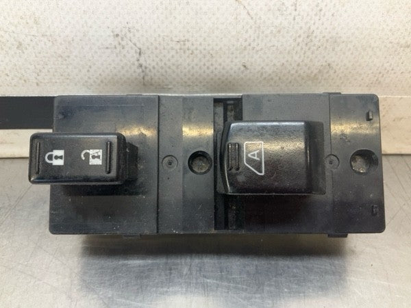 2008 Infiniti V35 G35X Front Passenger Door Window Lock Switch Oem 15Bd0Ge - On Point Parts Inc