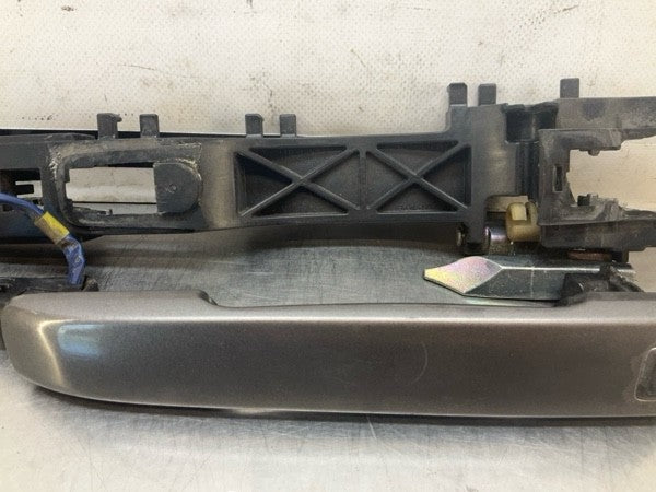 2008 Infiniti V35 G35X Front Passenger Exterior Door Handle Oem 15Bd0Ge - On Point Parts Inc