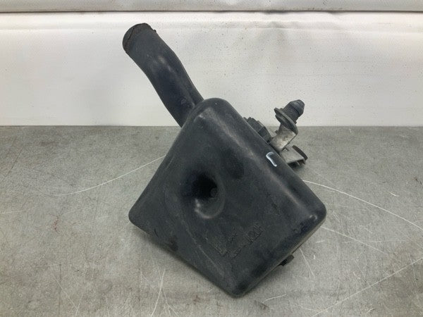 2008 Infiniti V35 G35X Front Driver Air Intake Cleaner Baffles Oem 15Bd0Gg - On Point Parts Inc