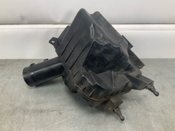 2008 Infiniti V35 G35X Front Driver Air Intake Filter Box Oem 15Bd0Gg - On Point Parts Inc