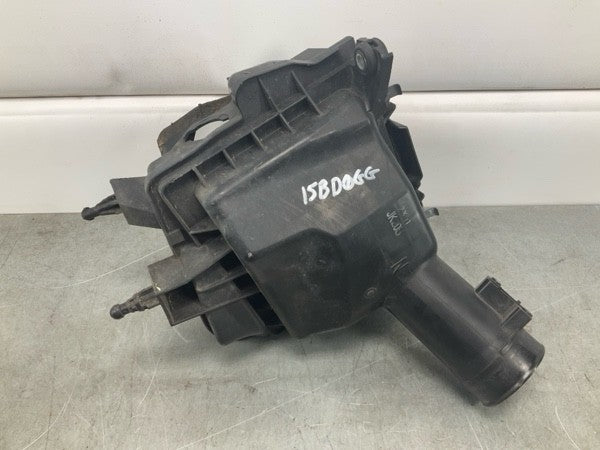 2008 Infiniti V35 G35X Front Driver Air Intake Filter Box Oem 15Bd0Gg - On Point Parts Inc