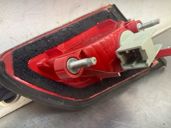 2008 Infiniti V35 G35X Rear Passenger Turn Signal Assembly Oem 15Bd0Ge - On Point Parts Inc