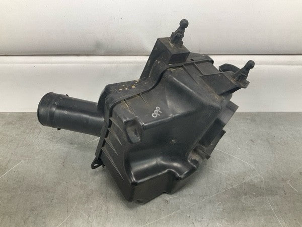 2008 Infiniti V35 G35X Front Passenger Air Intake Filter Box Oem 15Bd0Gk - On Point Parts Inc