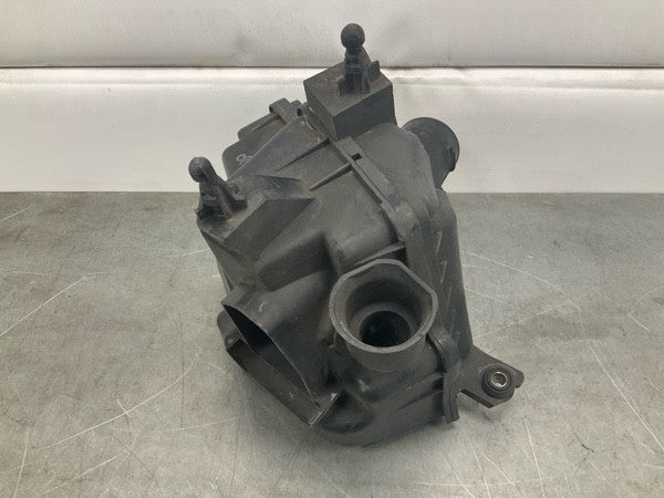 2008 Infiniti V35 G35X Front Passenger Air Intake Filter Box Oem 15Bd0Gk - On Point Parts Inc