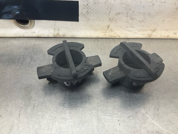 2008 Infiniti V35 G35X Upper Radiator Locks Oem 15Bd0Gi - On Point Parts Inc