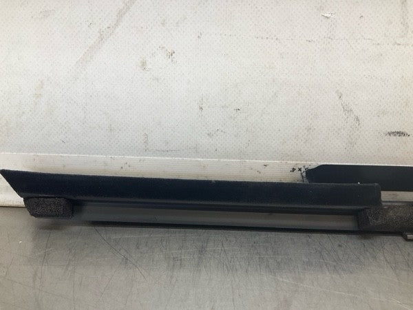 2008 Infiniti V35 G35X Rear Passenger Door Panel Window Felt Strip Oem 15Bd0G7 - On Point Parts Inc