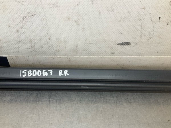 2008 Infiniti V35 G35X Rear Passenger Door Panel Window Felt Strip Oem 15Bd0G7 - On Point Parts Inc