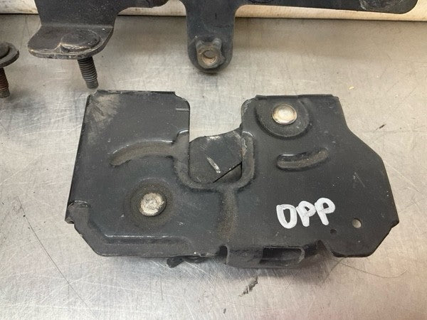 2008 Infiniti V35 G35X Front Hood Lock Latch Oem 15Bd0Gi - On Point Parts Inc