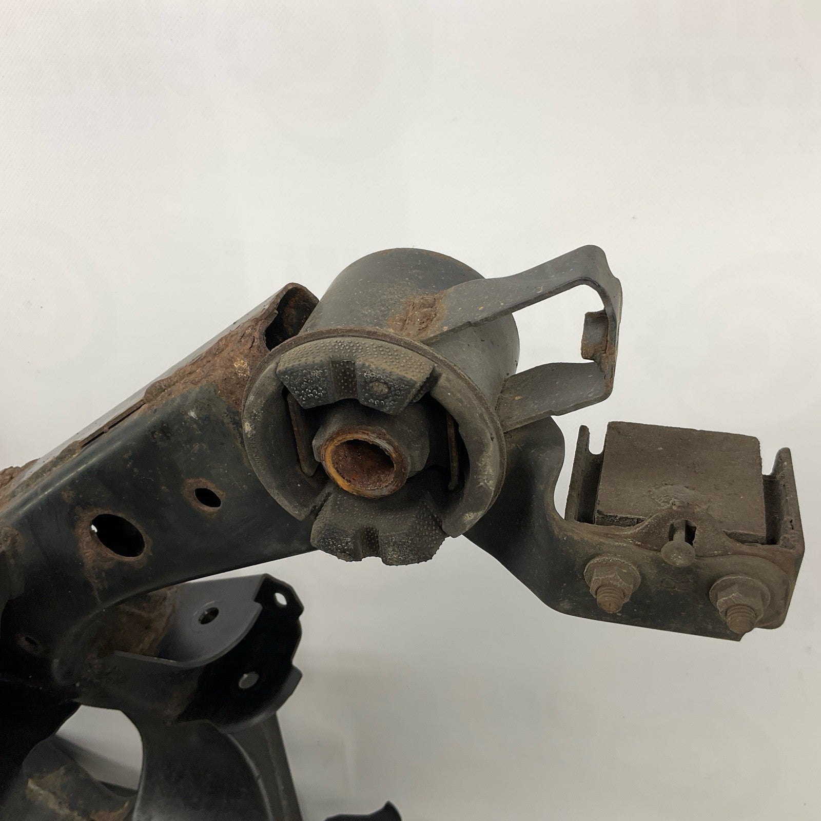 2008 Infiniti V35 G35X Rear Suspension Subframe Oem 15Bd0G0 - On Point Parts Inc