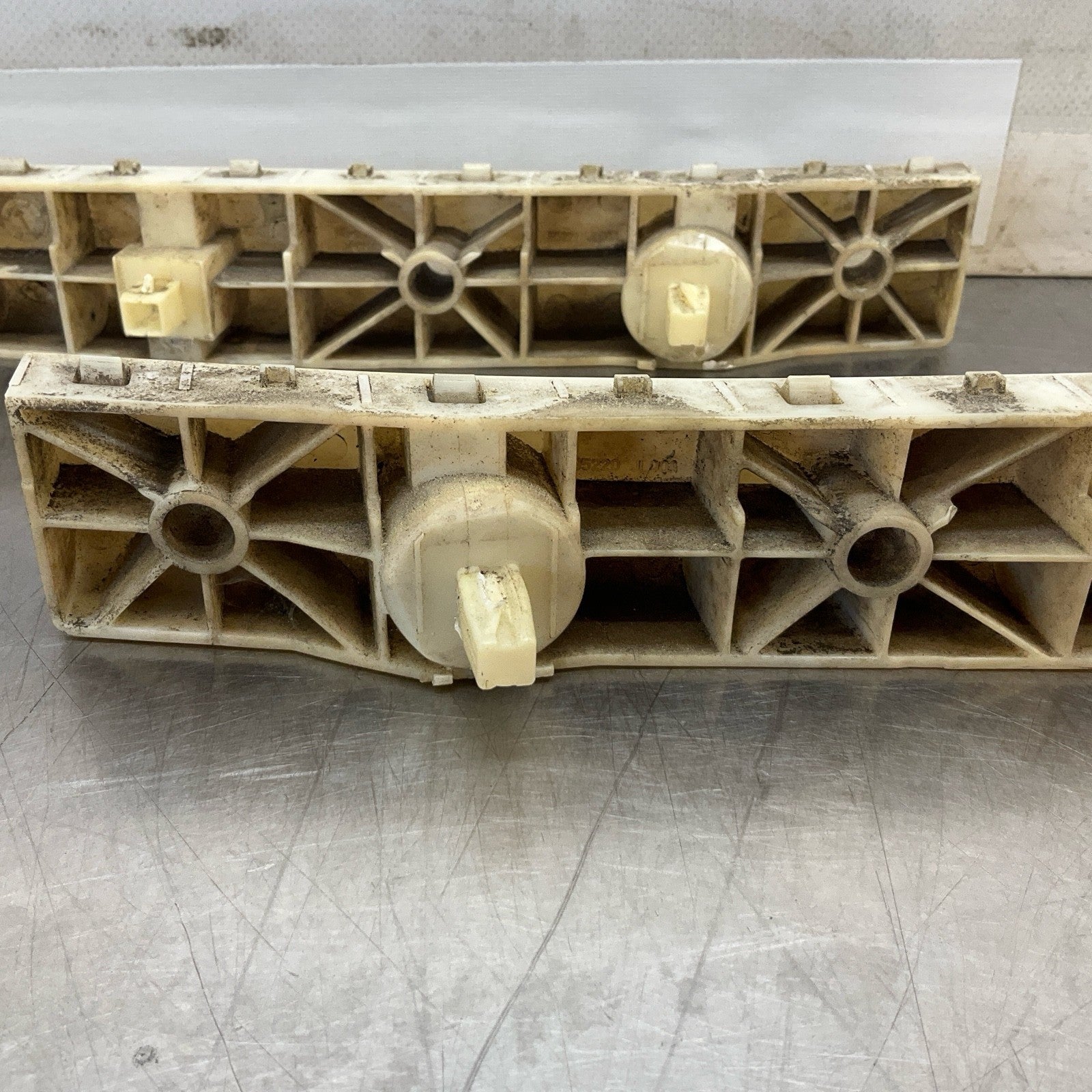 08-15 G37 Q60 Coupe Rear Bumper Cover Retainer Bracket Oem 12Bd4Gi - On Point Parts Inc