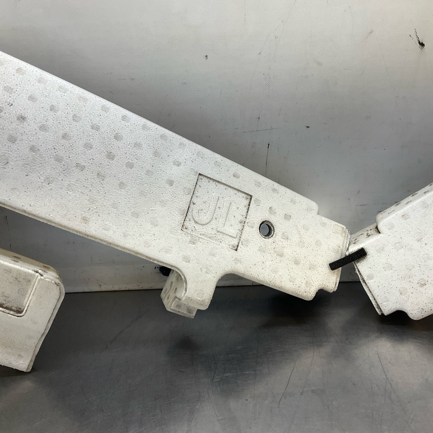 08-15 G37 Q60 Coupe Rear Bumper Impact Crash Foam 85090JL00A Oem 12Bd4G3 - On Point Parts Inc