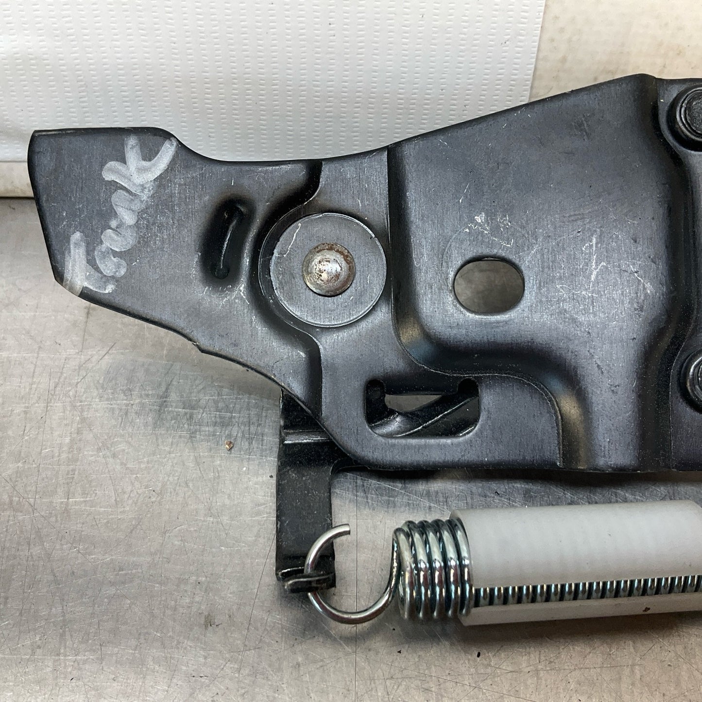 08-15 G37 Q60 Coupe Rear Trunk Lid Striker 84620EG000 Oem 12Bd4Gi - On Point Parts Inc