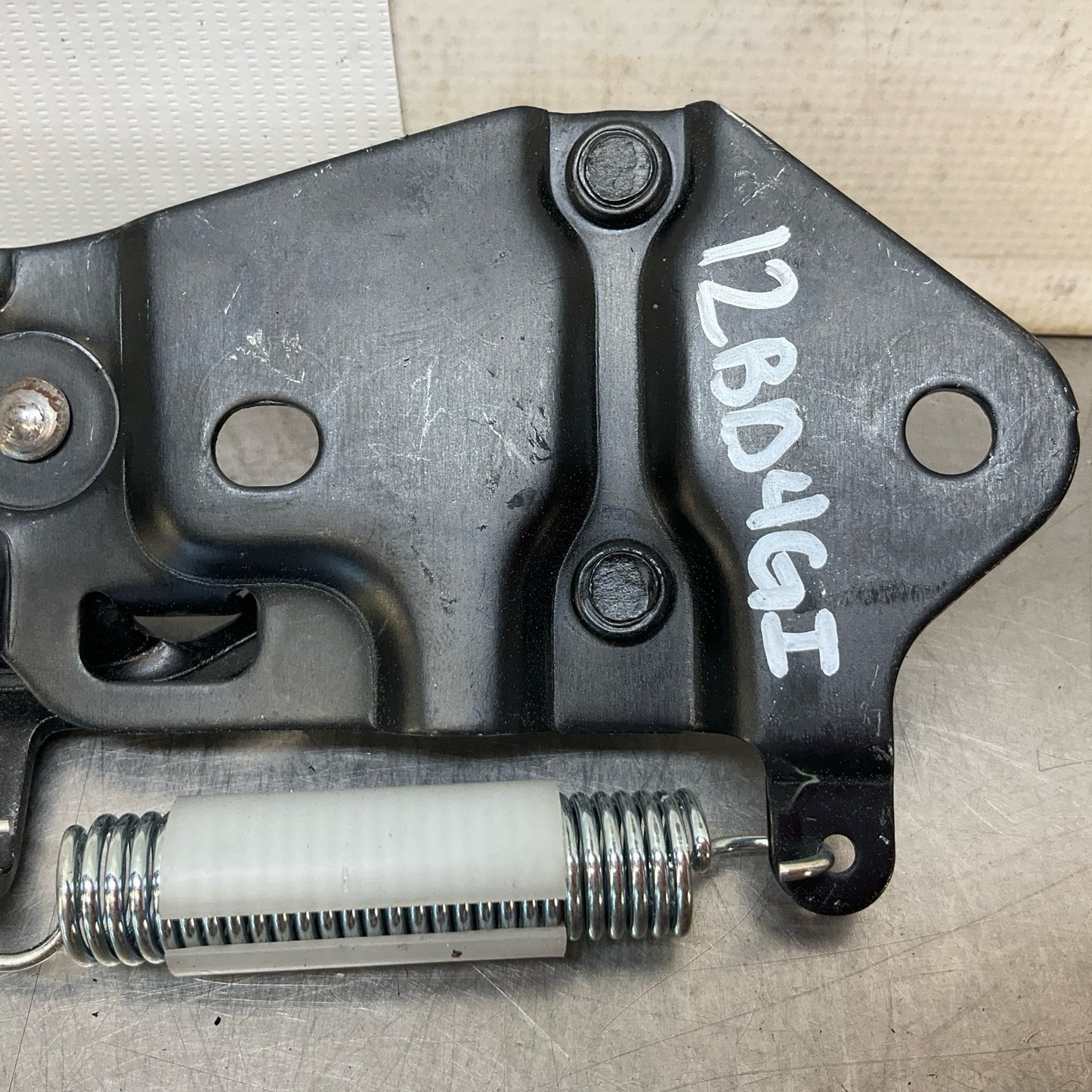 08-15 G37 Q60 Coupe Rear Trunk Lid Striker 84620EG000 Oem 12Bd4Gi - On Point Parts Inc