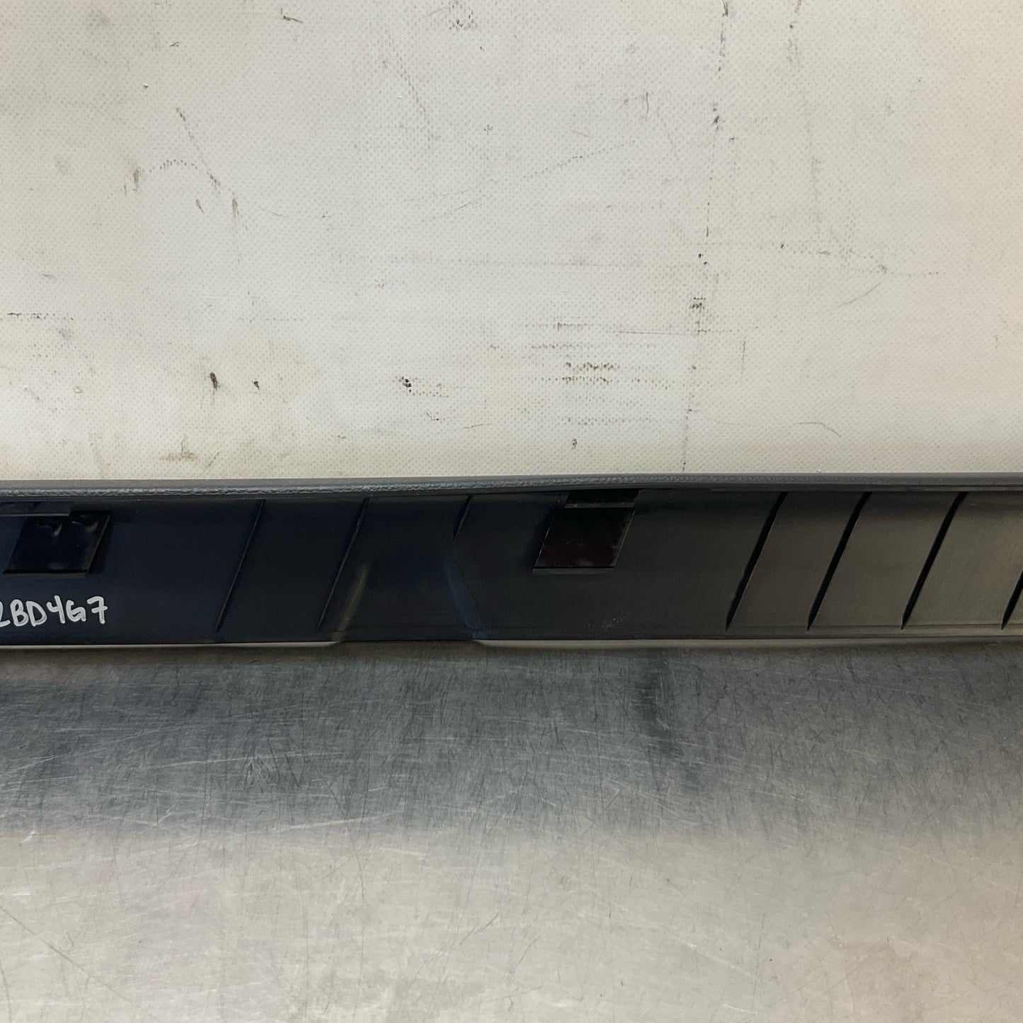 08-15 G37 Q60 Coupe Front Driver Door Threshold Sill Trim 769B5JL00B Oem 12Bd4G7 - On Point Parts Inc