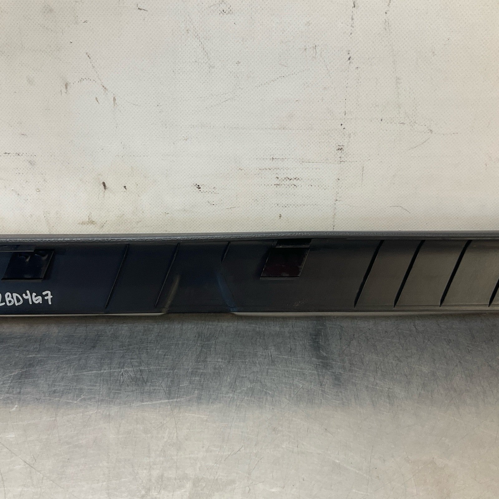 08-15 G37 Q60 Coupe Front Driver Door Threshold Sill Trim 769B5JL00B Oem 12Bd4G7 - On Point Parts Inc