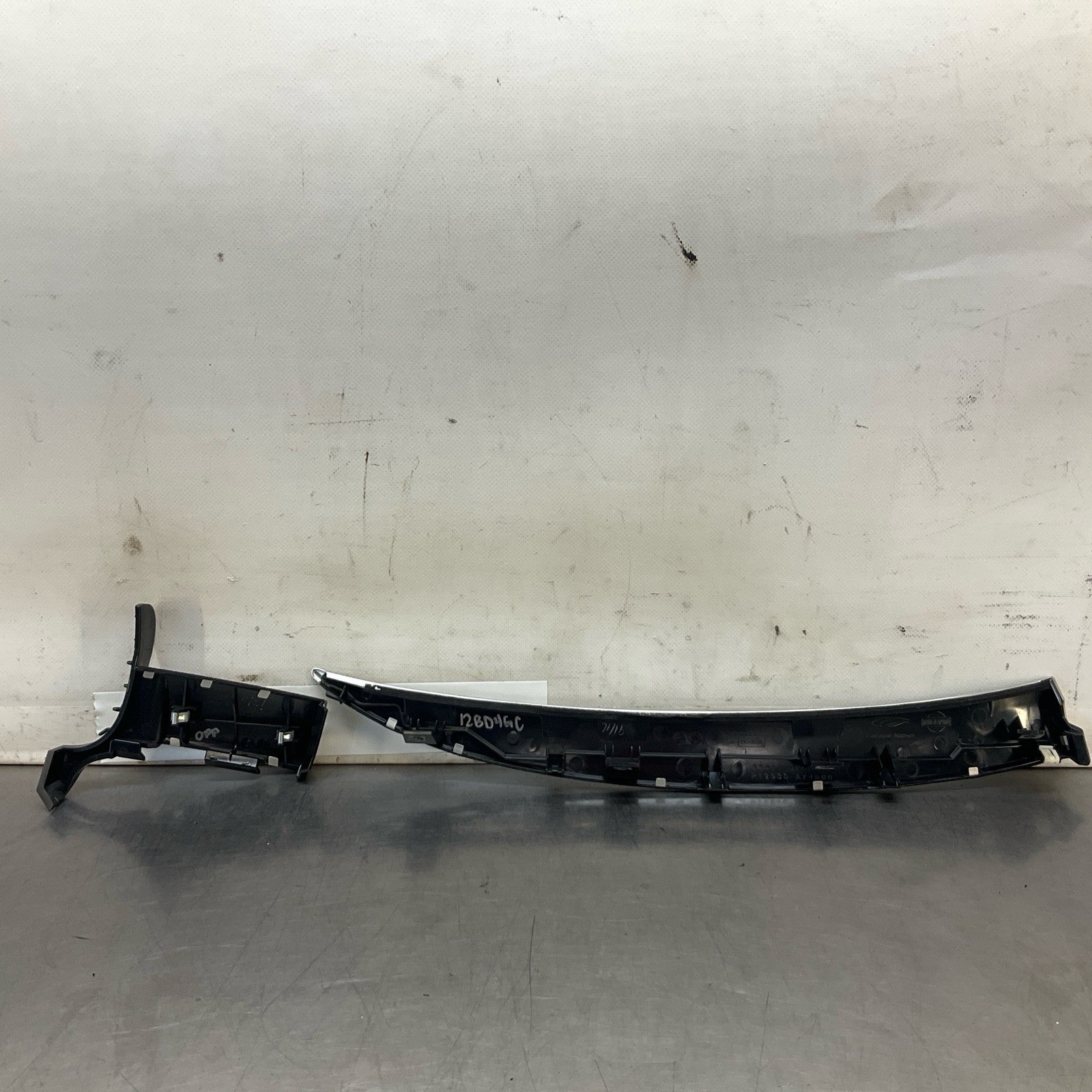 08-15 G37 Q60 Coupe Front Dash Metal Trim 68411JL60A 68410JJ60A Oem 12Bd4Gc - On Point Parts Inc