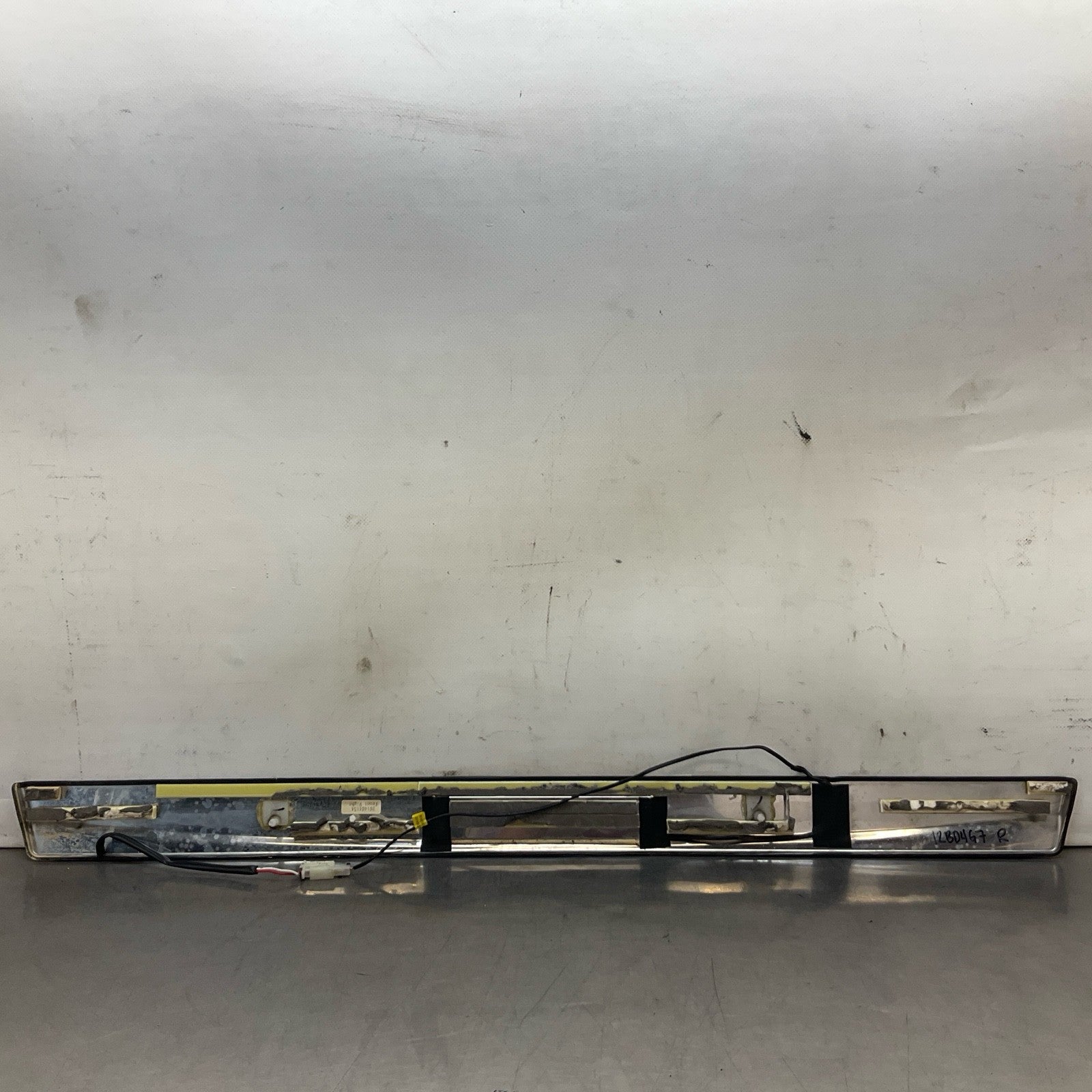 08-15 G37 Q60 Coupe Passenger Door Illuminated Kick Plate G6950JL100 Oem 12Bd4G7 - On Point Parts Inc