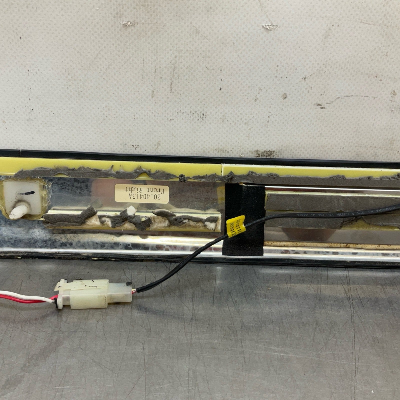 08-15 G37 Q60 Coupe Passenger Door Illuminated Kick Plate G6950JL100 Oem 12Bd4G7 - On Point Parts Inc