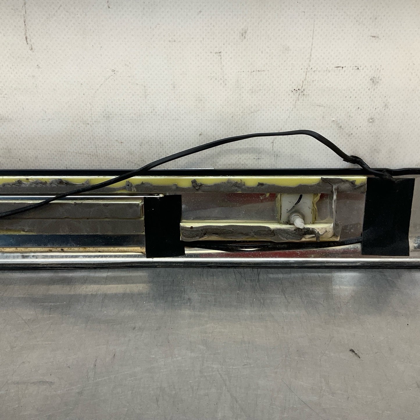 08-15 G37 Q60 Coupe Passenger Door Illuminated Kick Plate G6950JL100 Oem 12Bd4G7 - On Point Parts Inc