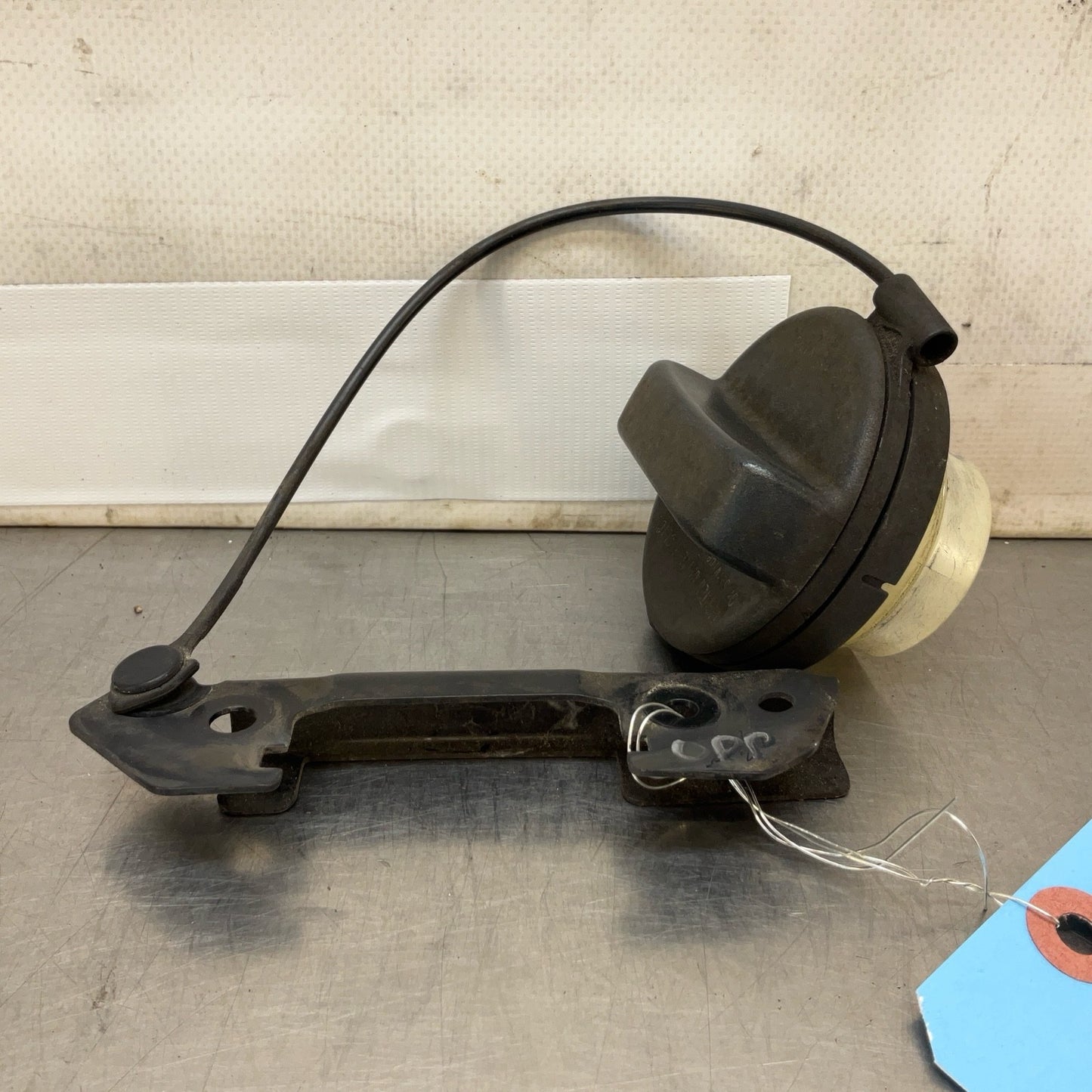 14-19 G37 Q60 Coupe Driver Fuel Gas Cap 172514HA0B Oem 12Bd4Gc - On Point Parts Inc