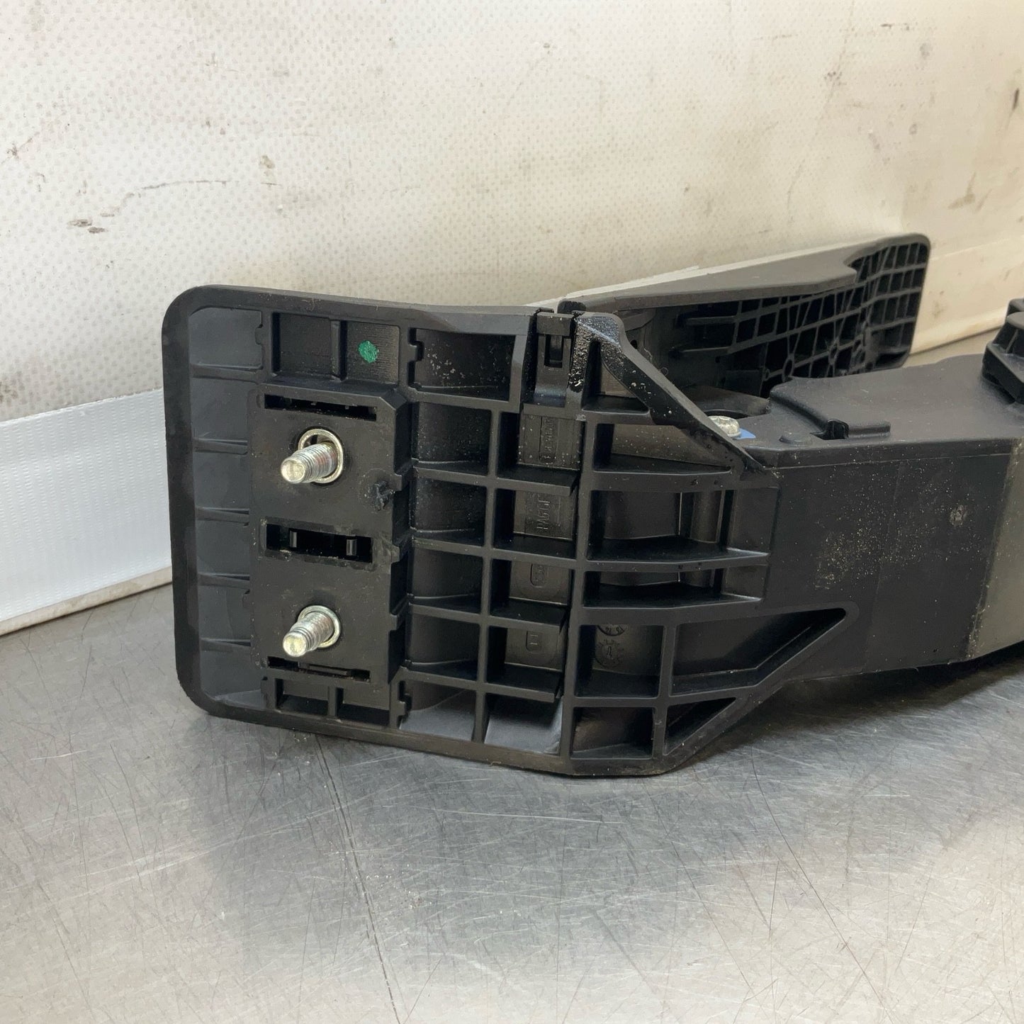 08-19 G37 Q60 Coupe Gas Throttle Accelerator Pedal A/T 180021NC0C Oem 12Bd4Ga - On Point Parts Inc