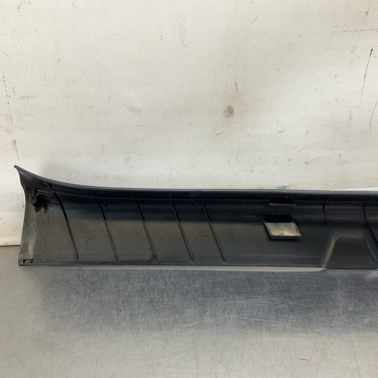 08-15 G37 Q60 Coupe Passenger Door Threshold Sill Trim 769B4JL00B Oem 12Bd4G7 - On Point Parts Inc