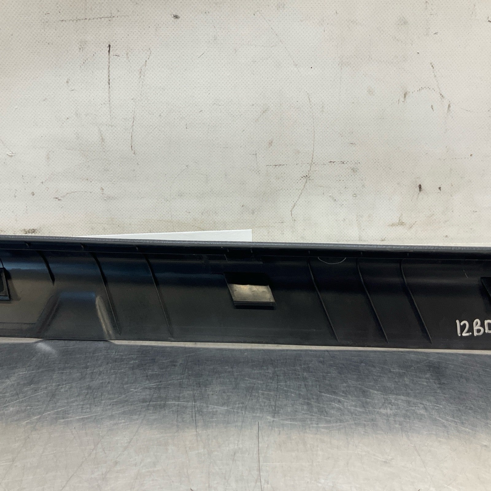 08-15 G37 Q60 Coupe Passenger Door Threshold Sill Trim 769B4JL00B Oem 12Bd4G7 - On Point Parts Inc