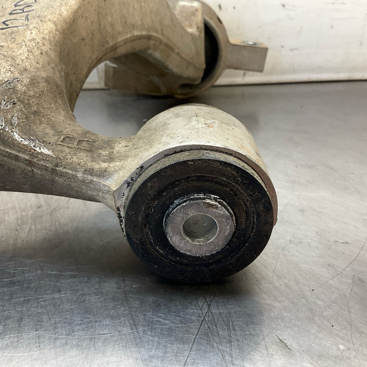 08-17 G37 Q60 Coupe Front Passenger Lower Control Arm Rwd 54500JL03B Oem 12Bd4Gk - On Point Parts Inc