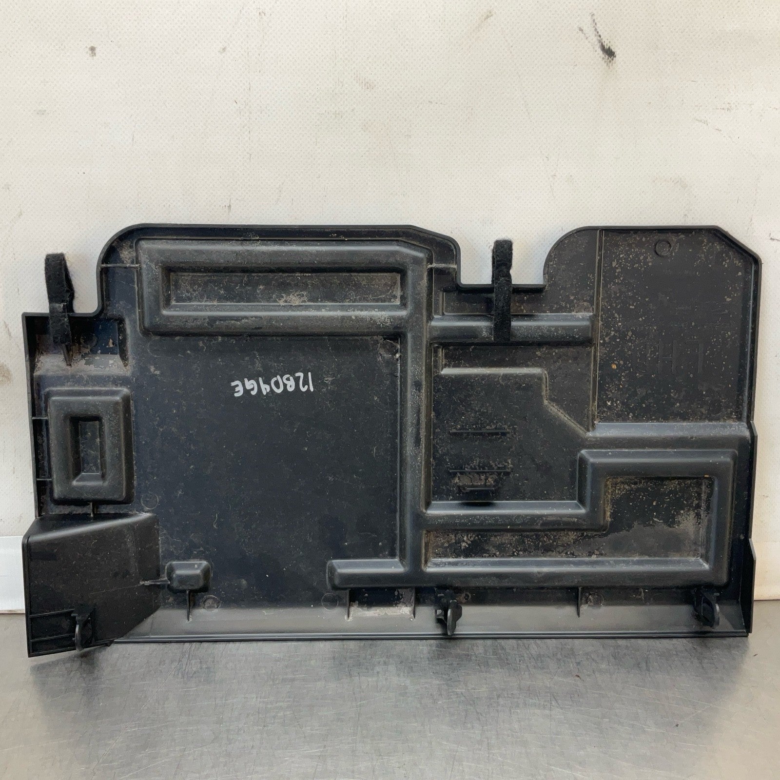 08-15 G37 Q60 Passenger Lower Dash Panel 68920JK600 Oem 12Bd4Ge - On Point Parts Inc